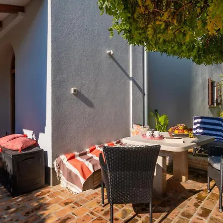 Arle - By Guide * Rovinj