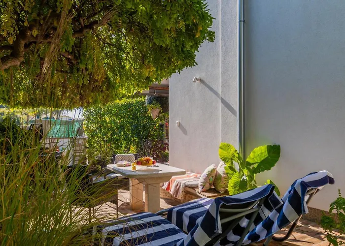 Arle - By Guide Apartamento *