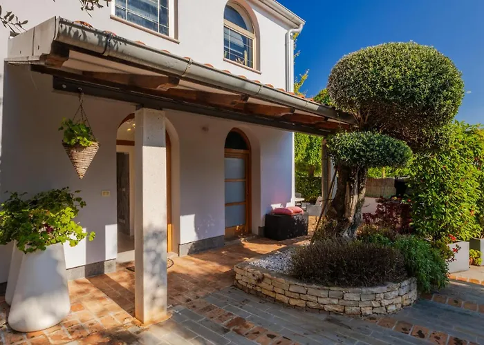 Arle - By Guide Apartamento