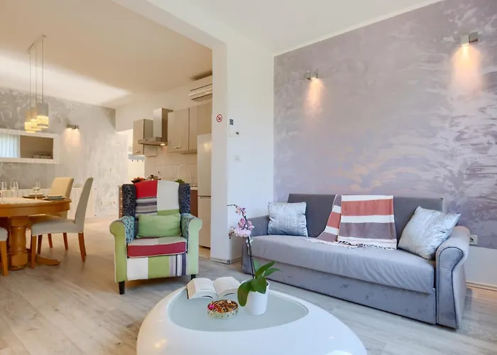 Arle - By Guide * Rovinj